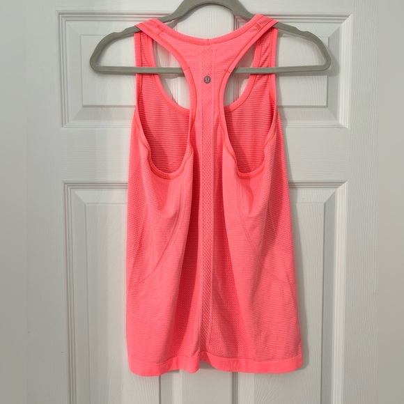 Lululemon Size 10 Racerback Tank - Picture 2 of 3